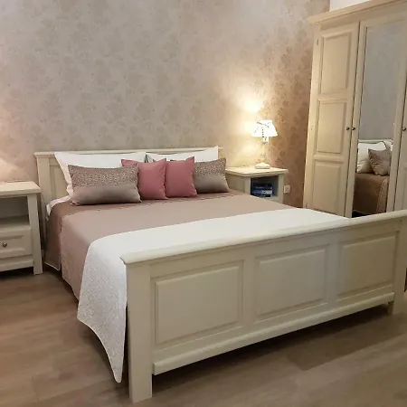 Apartament Iris Hvar Town