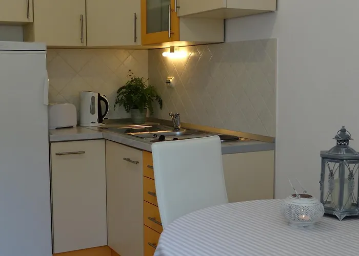 아파트먼트 아이리스 아파트