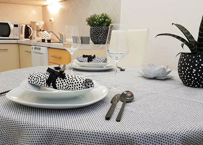 아파트먼트 아이리스 아파트 흐바르